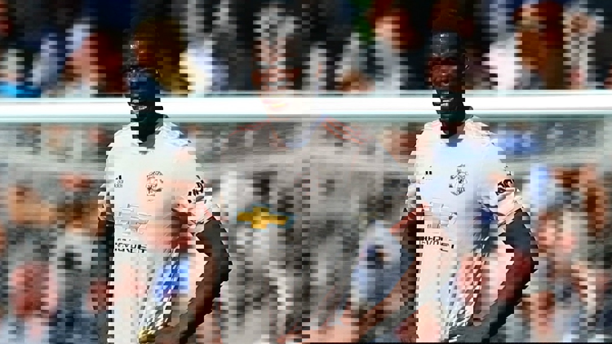 بوغبا يرفض السفر مع مانشستر يونايتد إلى آسيا استعدادًا للموسم الجديد