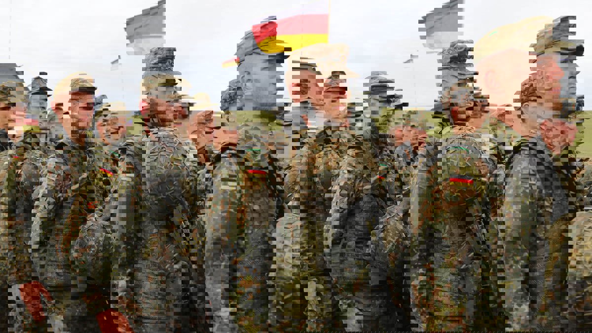 "لوفيغارو": المليارات تنهال على الجيش الألماني بعد سنوات سباته الطويلة