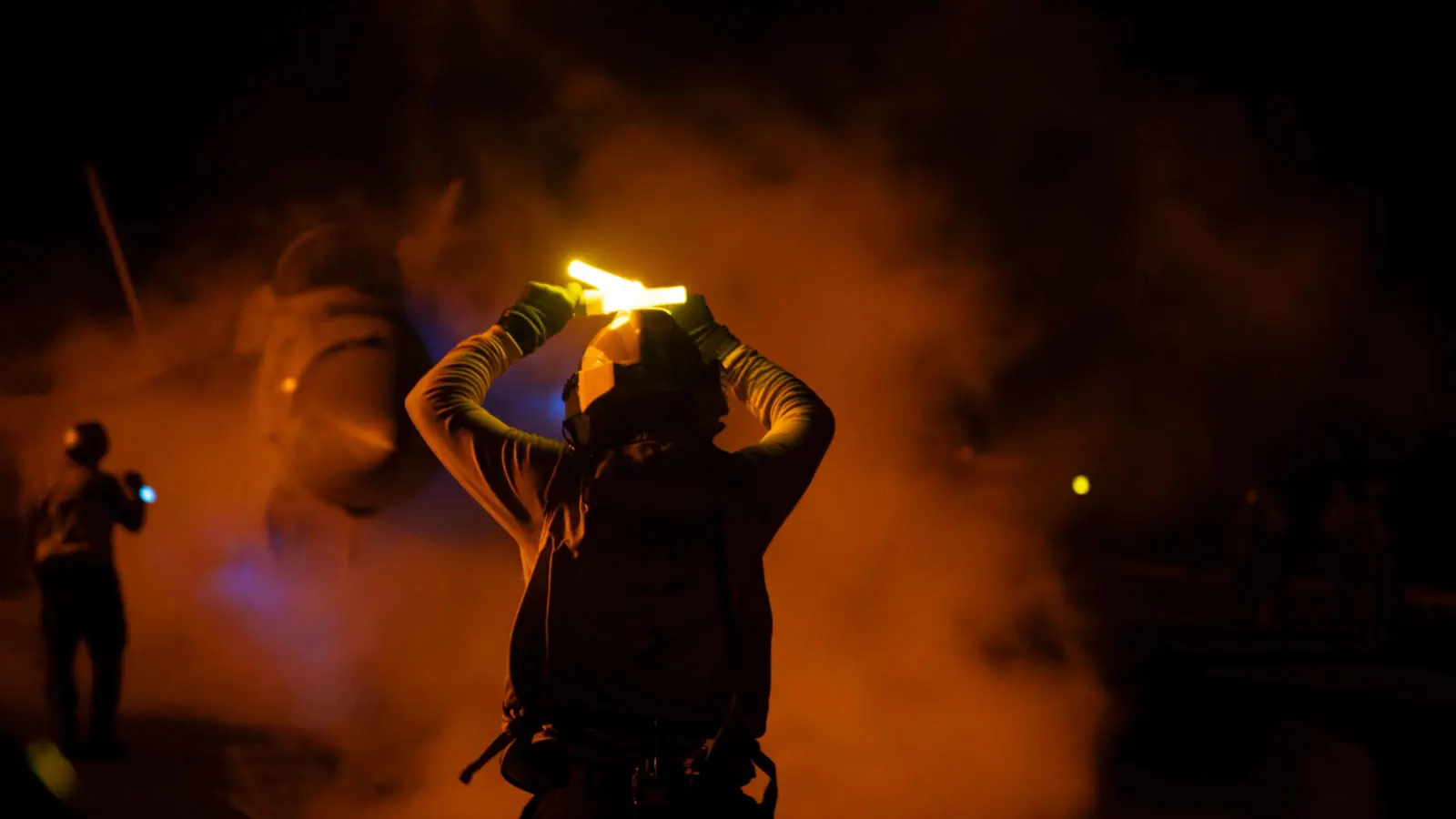 سلسلة غارات جديدة على مواقع الحوثيين في مأرب والحديدة