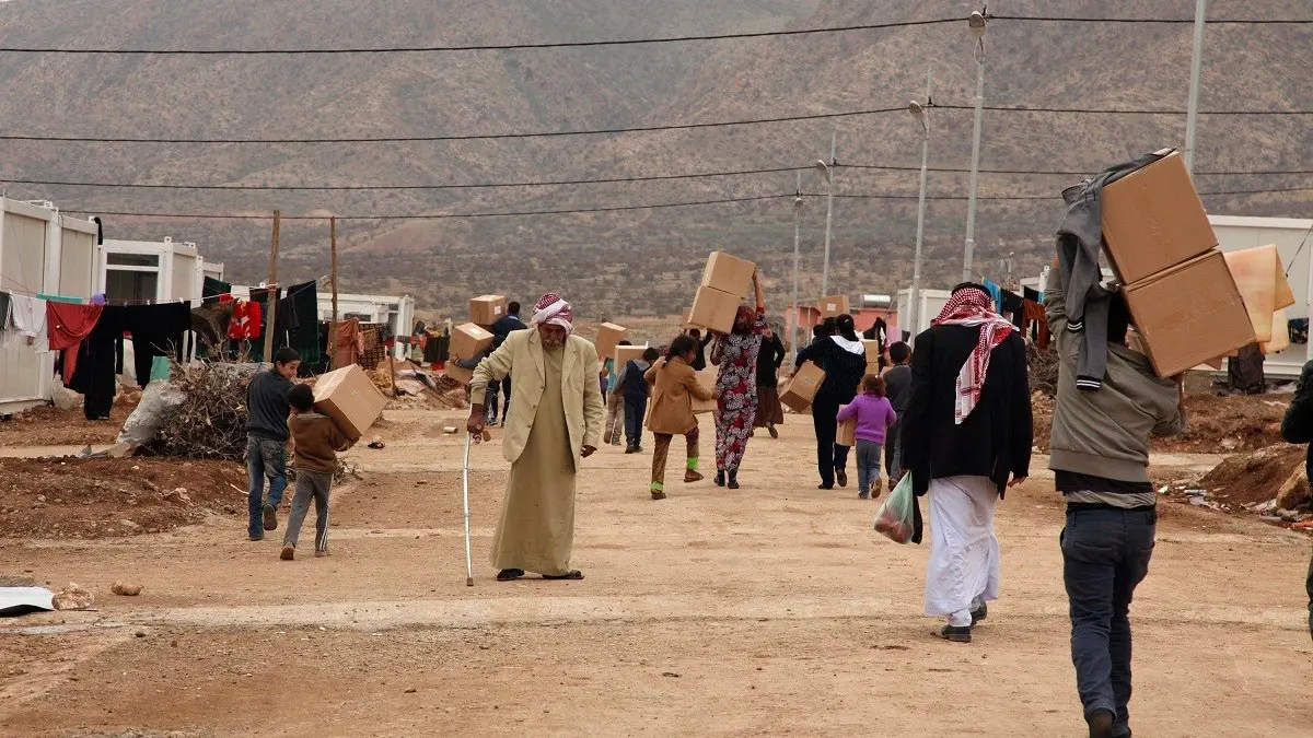 داعش يهاجم مخيمًا للنازحين بالقنابل شمالي العراق