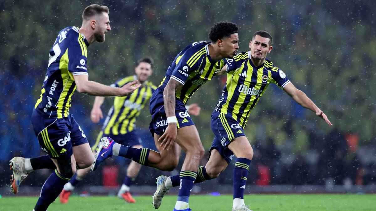 بعد كانتي.. فنربخشة ينقض على نجم الهلال السعودي 