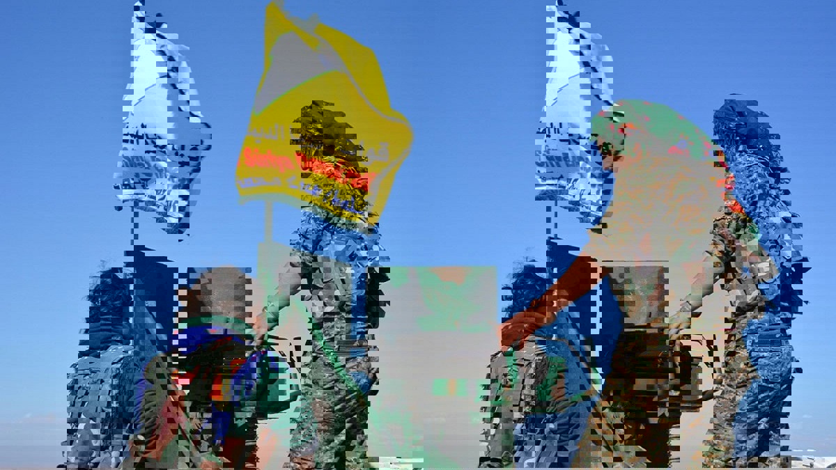 "سوريا الديمقراطية" تتقدم في آخر جيب لداعش بدير الزور ‎