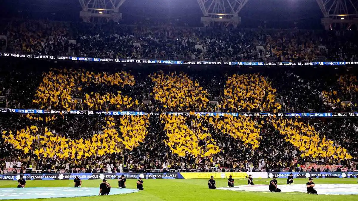 رقم قياسي للاتحاد.. ومشادة حادة تشعل أجواء ديربي جدة (فيديو)