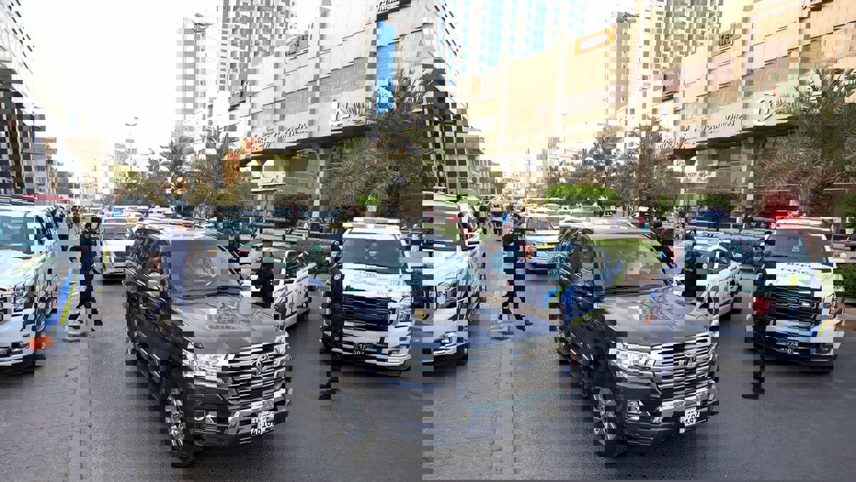 الكويت تبعد وافدين مصريين أحدهما متهم بالتحرش‎‎