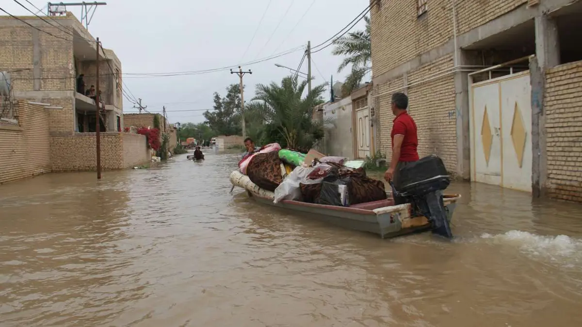 السعودية والإمارات تمدان يد العون لمتضرري السيول في إيران