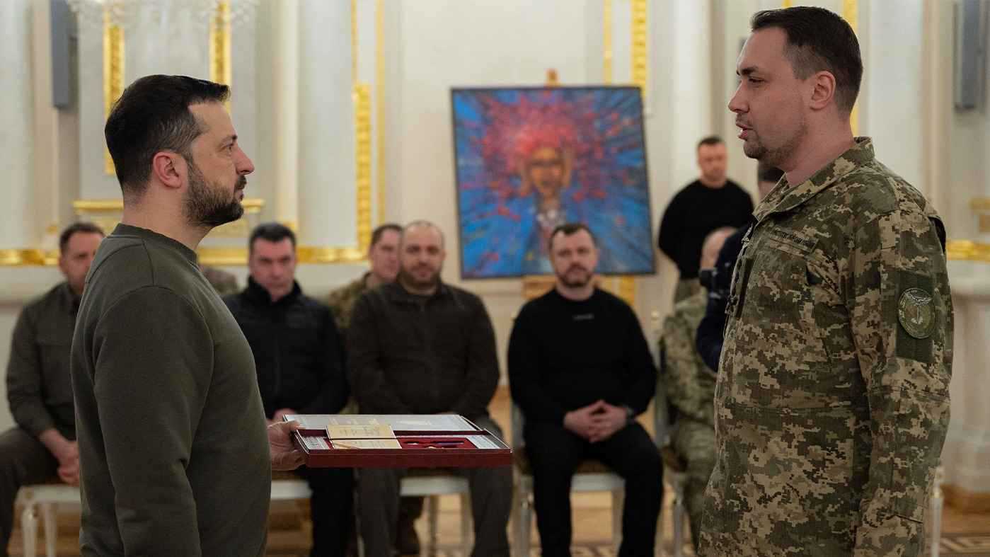 احتجاجات أوكرانيا.. هل بدأ بودانوف التحرك للإطاحة بزيلينسكي؟