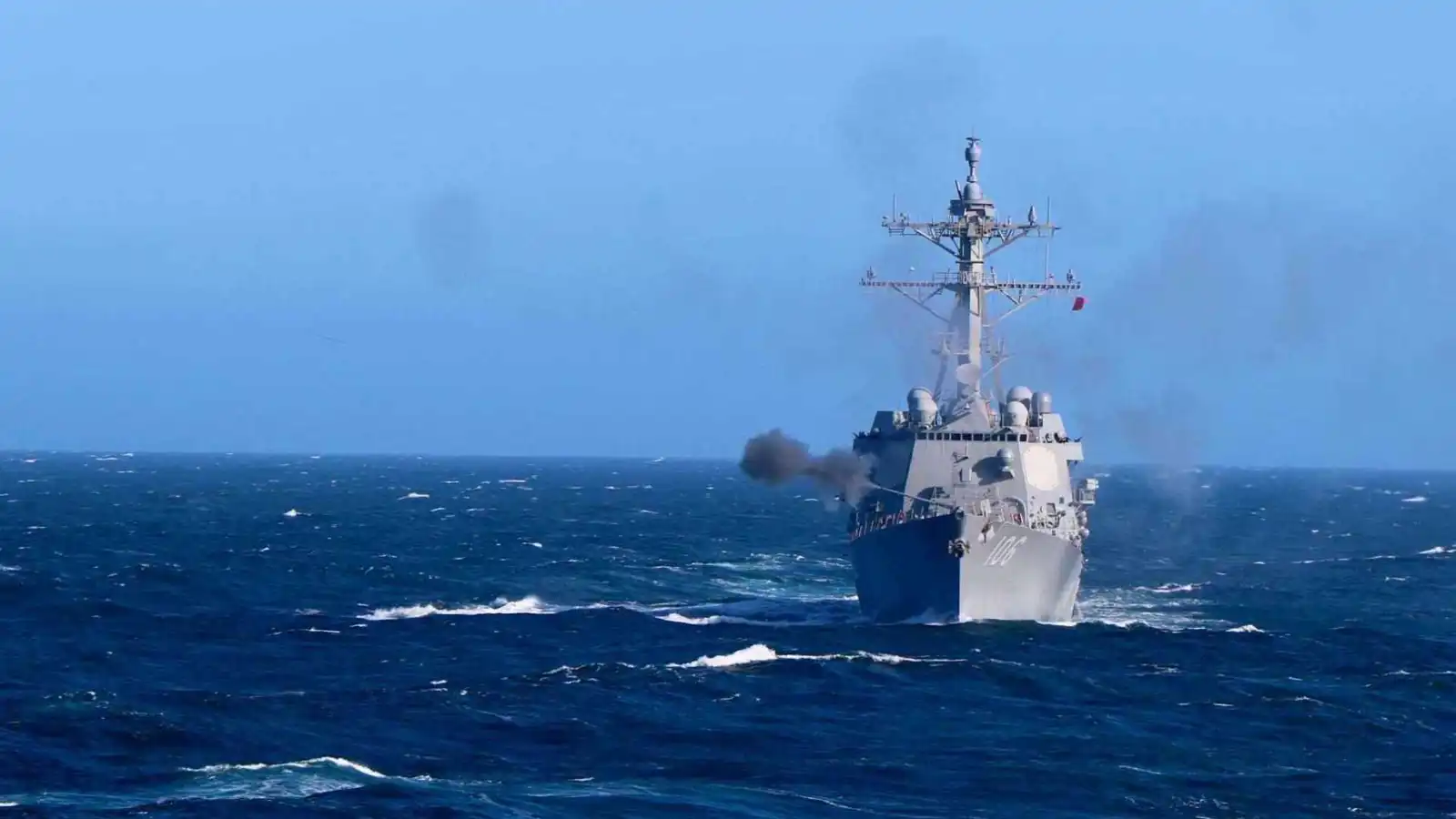 واشنطن تشعل الكاريبي.. هل تدك "USS Stockdale" حصون فنزويلا؟