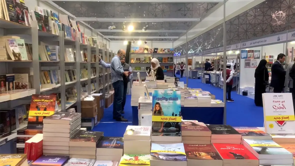 احتراف الكتابة الإبداعية في العالم العربي.. بين "مظلومية" الكتّاب ومعاناة النشر