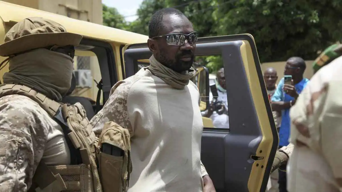 أنباء عن تعرض غويتا للاختطاف على يد متمردي "القاعدة" في مالي