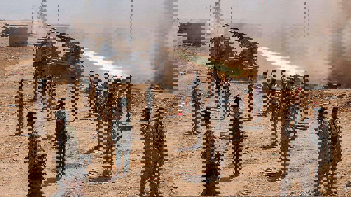 إصابة 4 جنود يمنيين في هجوم حوثي بالضالع