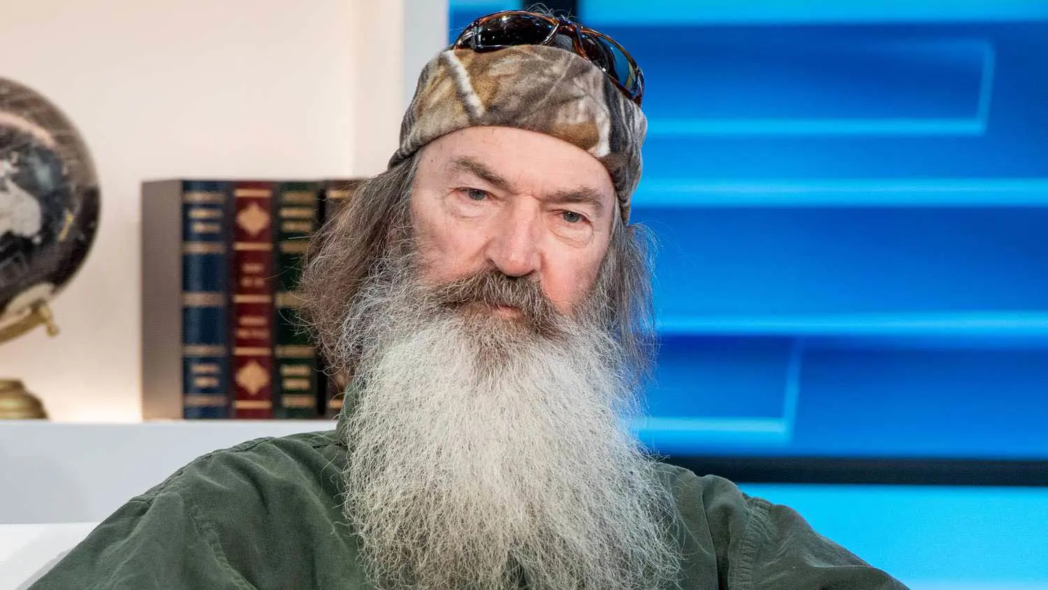 وفاة فيل روبرتسون عن 79 عاما بعد صراع مع الزهايمر