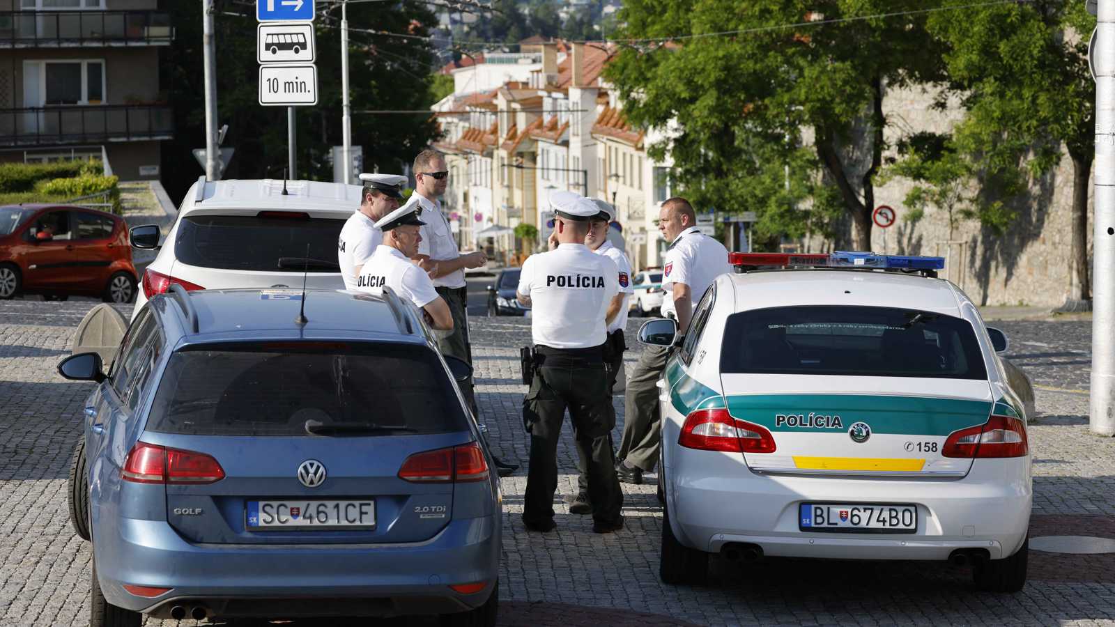 يحدد سرعة المشاة.. قانون في سلوفاكيا يثير سخرية شعبية