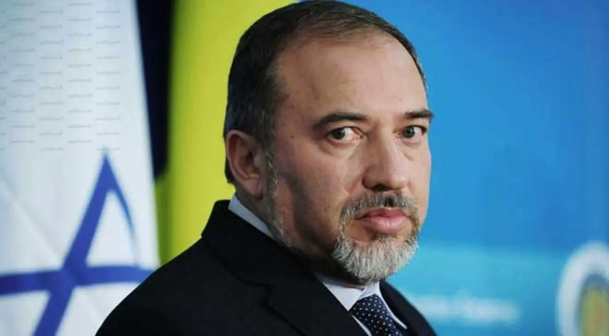 "البيت اليهودي" يهاجم ليبرمان ويتهمه بالتخاذل