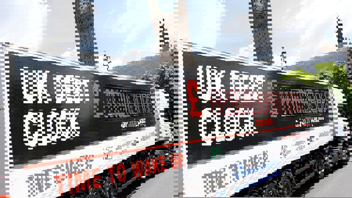 بريطانيا تتجه بهدوء نحو مصير أسوأ من الإفلاس