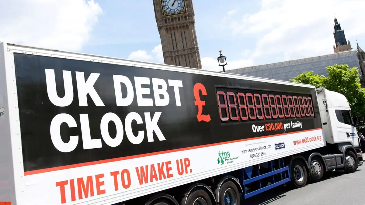 بريطانيا تتجه بهدوء نحو مصير أسوأ من الإفلاس