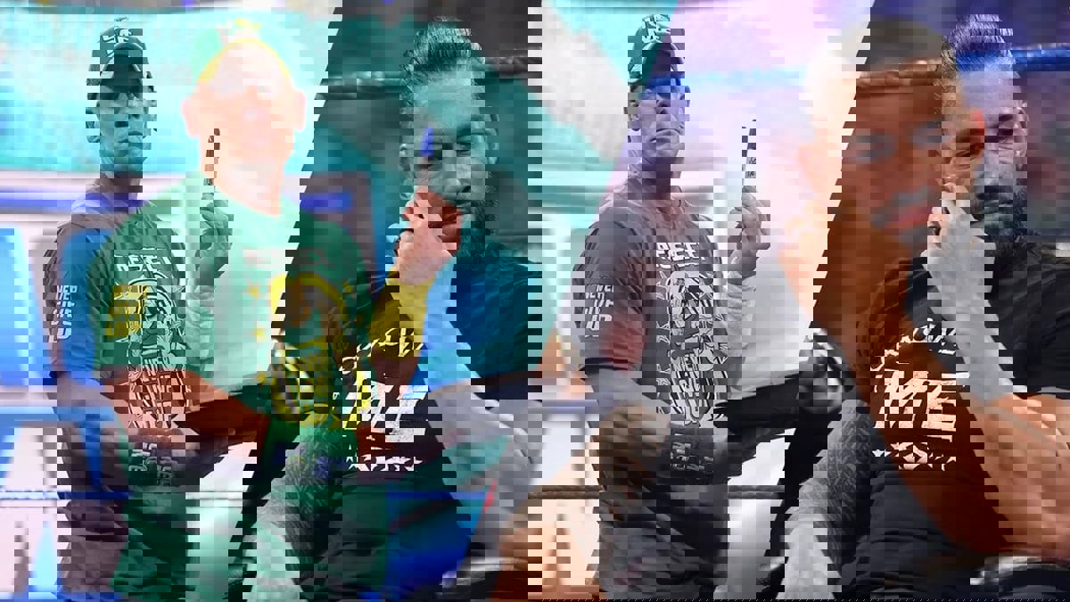 جون سينا يهاجم بارون كوربن ويوقع عقد مواجهة رومان رينز في "سمر سلام 2021" (فيديو)