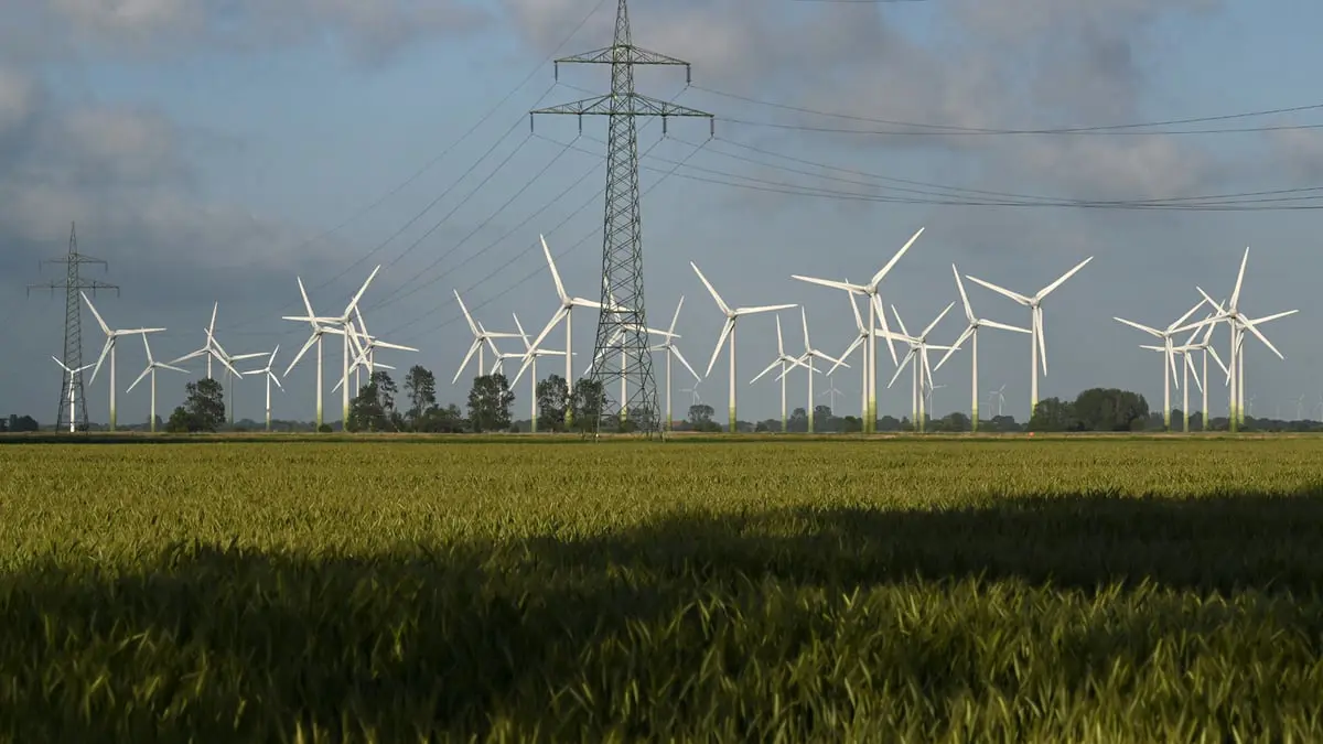 باحثون أمريكيون يطورون عنفات رياح مقاومة للأعاصير