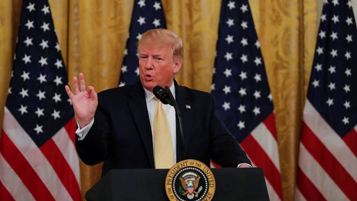 ترامب يحذر الصين من أن رسومًا جمركية إضافية قادمة