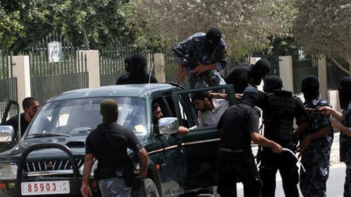 في استمرار لحملة القمع.. حماس تعتقل قياديًا في حزب "الشعب"