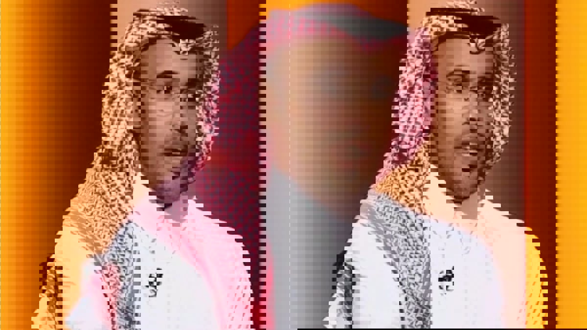 على غرار أمل حجازي.. عبد الله السكيتي يتحوّل إلى الغناء (فيديو)