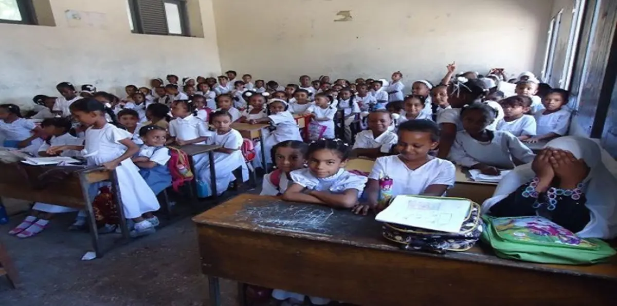 بدء العام الدراسي في عدن دون باقي المحافظات اليمنية