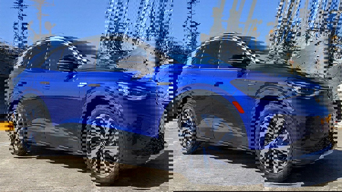 "فولكس فاغن" تتوقف عن إنتاج سيارات الاحتراق الداخلي بحلول 2035