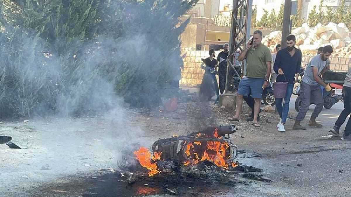 مسيّرة إسرائيلية تستهدف دراجة نارية في ميفدون جنوبي لبنان