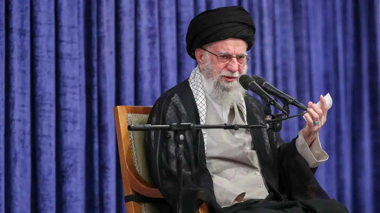 تأجيل مراسم تشييع المرشد الأعلى علي خامنئي