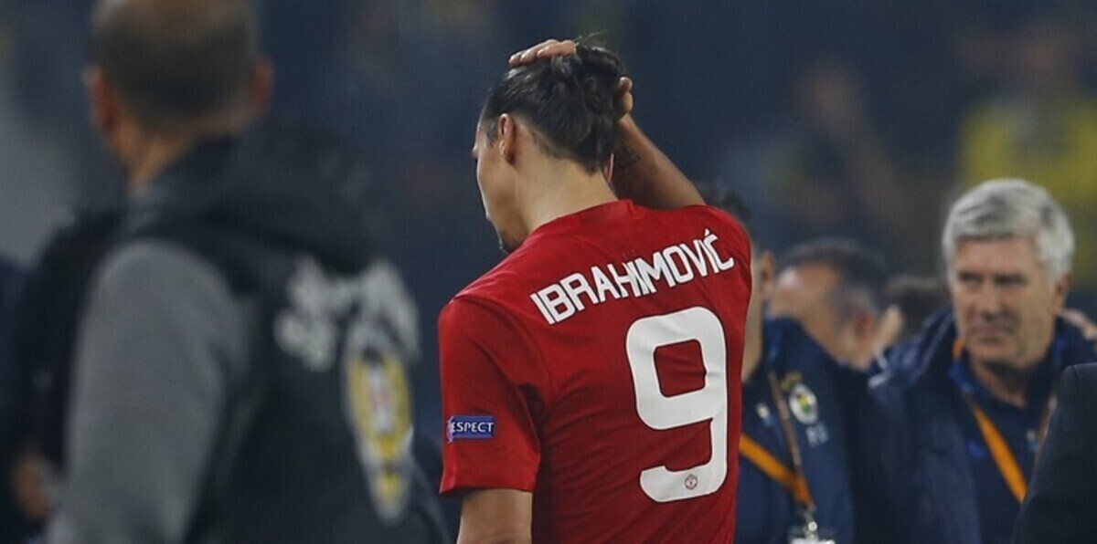 لماذا اعتذر إبراهيموفيتش لجماهير مانشستر يونايتد؟