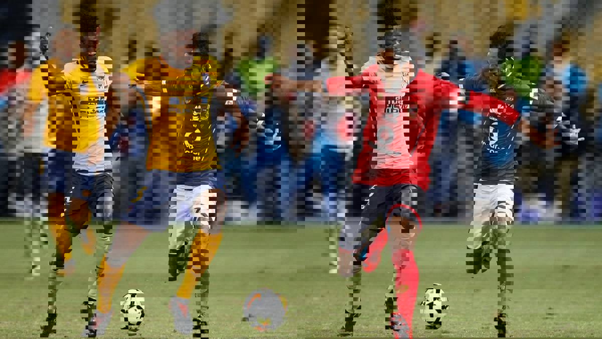 أخبار منتخب مصر والأهلي والزمالك وبيراميدز: غياب صلاح وتمرد كهربا وصفقة ديانج تتصدر المشهد