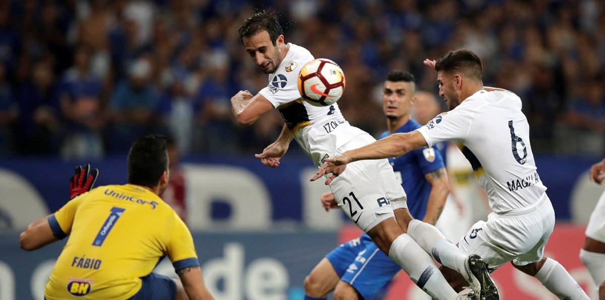 فيسبوك يشتري حقوق بث مباريات كأس ليبرتادوريس