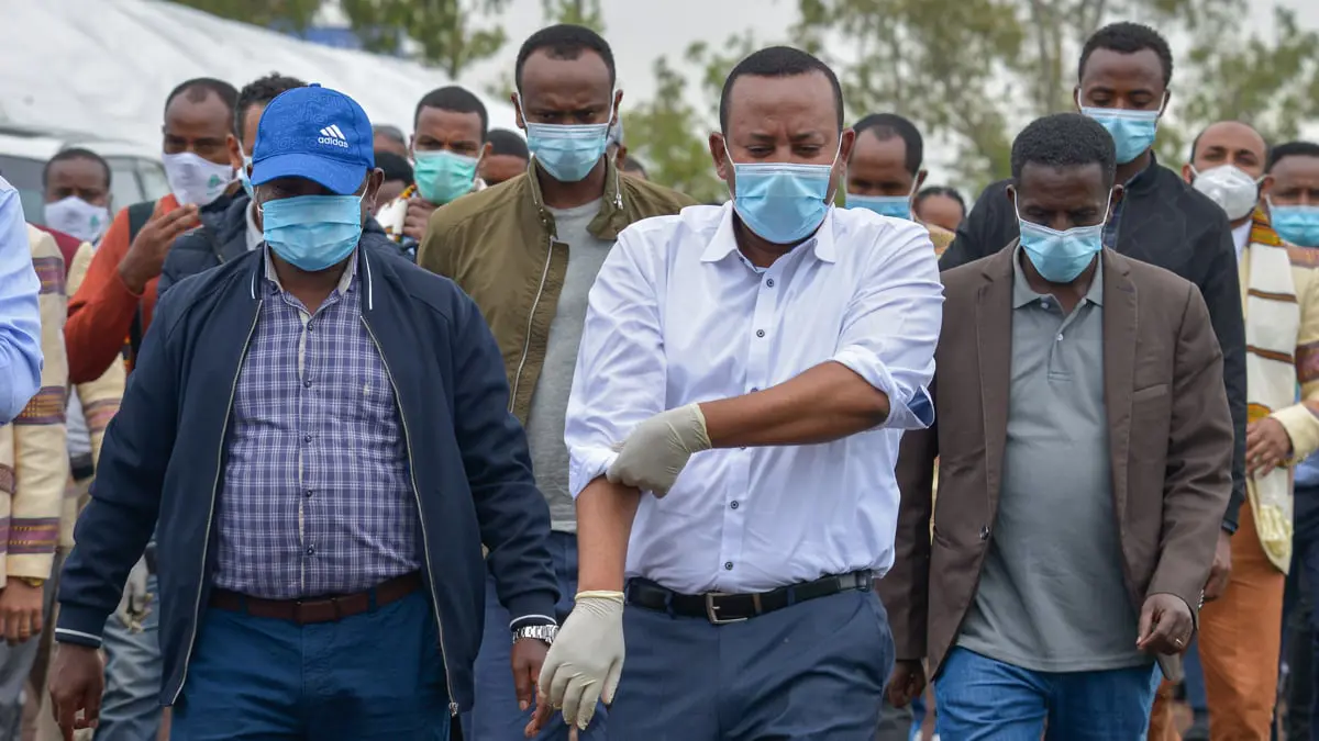 أبي أحمد يرفض تشكيل حكومة انتقالية لحل الأزمة الدستورية بأثيوبيا