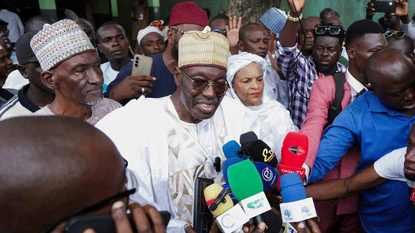 الكاميرون على حافة الانقسام.. إجراءات قانونية ضد زعيم المعارضة تثير احتجاجات