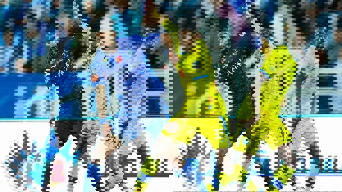 الموعد والقنوات الناقلة والتشكيل المتوقع.. كل ما تريد معرفته عن مباراة الهلال ضد التعاون