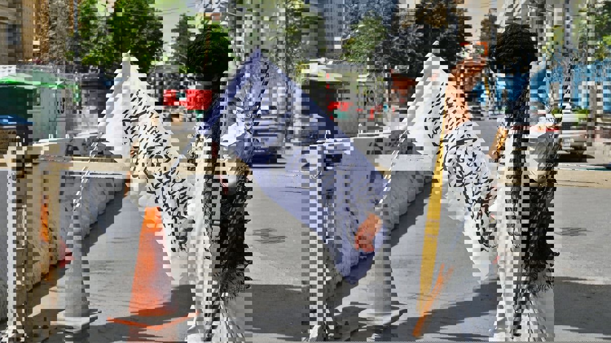 سياسية أفغانية تتهم أمريكا "ضمنا" بتسليم بلادها إلى طالبان