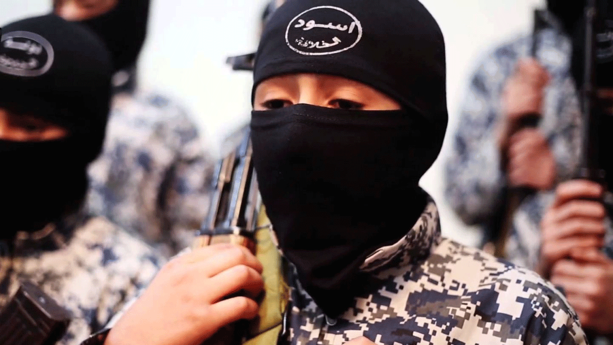 مستقبل مجهول ينتظر أطفال داعش الفارين من آخر معاقله في سوريا