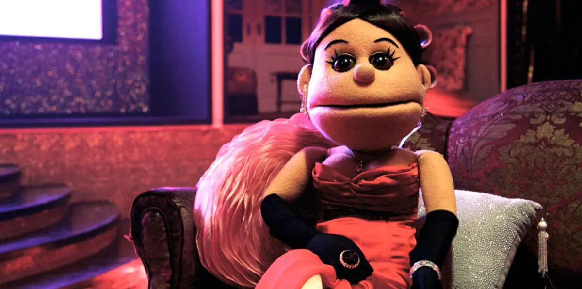 "أبلة فاهيتا".. دمية أثارت جدل المصريين بدأت بالتجسس وانتهت بإثارة الغرائز