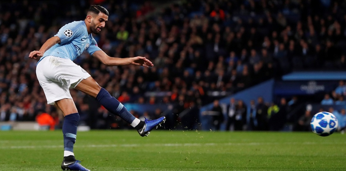 رياض محرز ضمن المرشحين لجائزة أفضل لاعب في الجولة الرابعة بدوري أبطال أوروبا