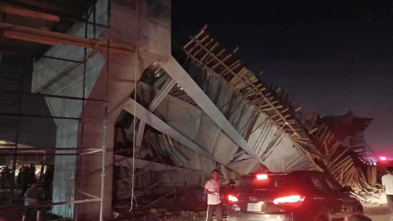 العراق.. قتلى وجرحى بانهيار جسر "العطيشي" في كربلاء (فيديو)