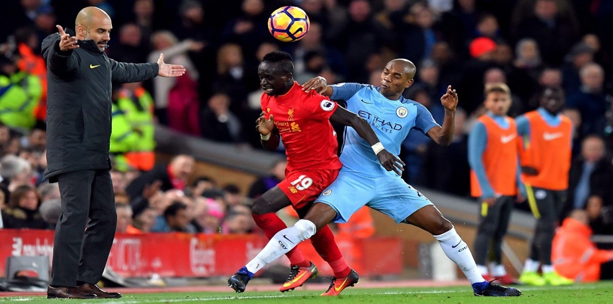 مانشستر سيتي يتحدى ليفربول في قمة مبكرة بالدوري الإنجليزي