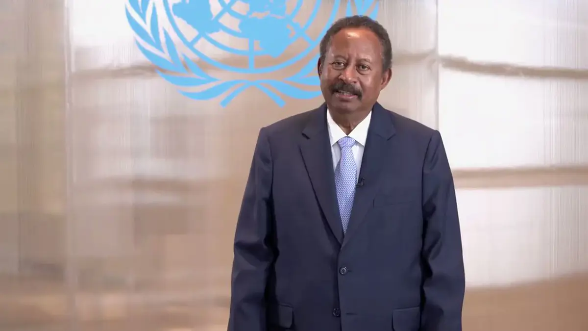 سيف حمدوك وترسه