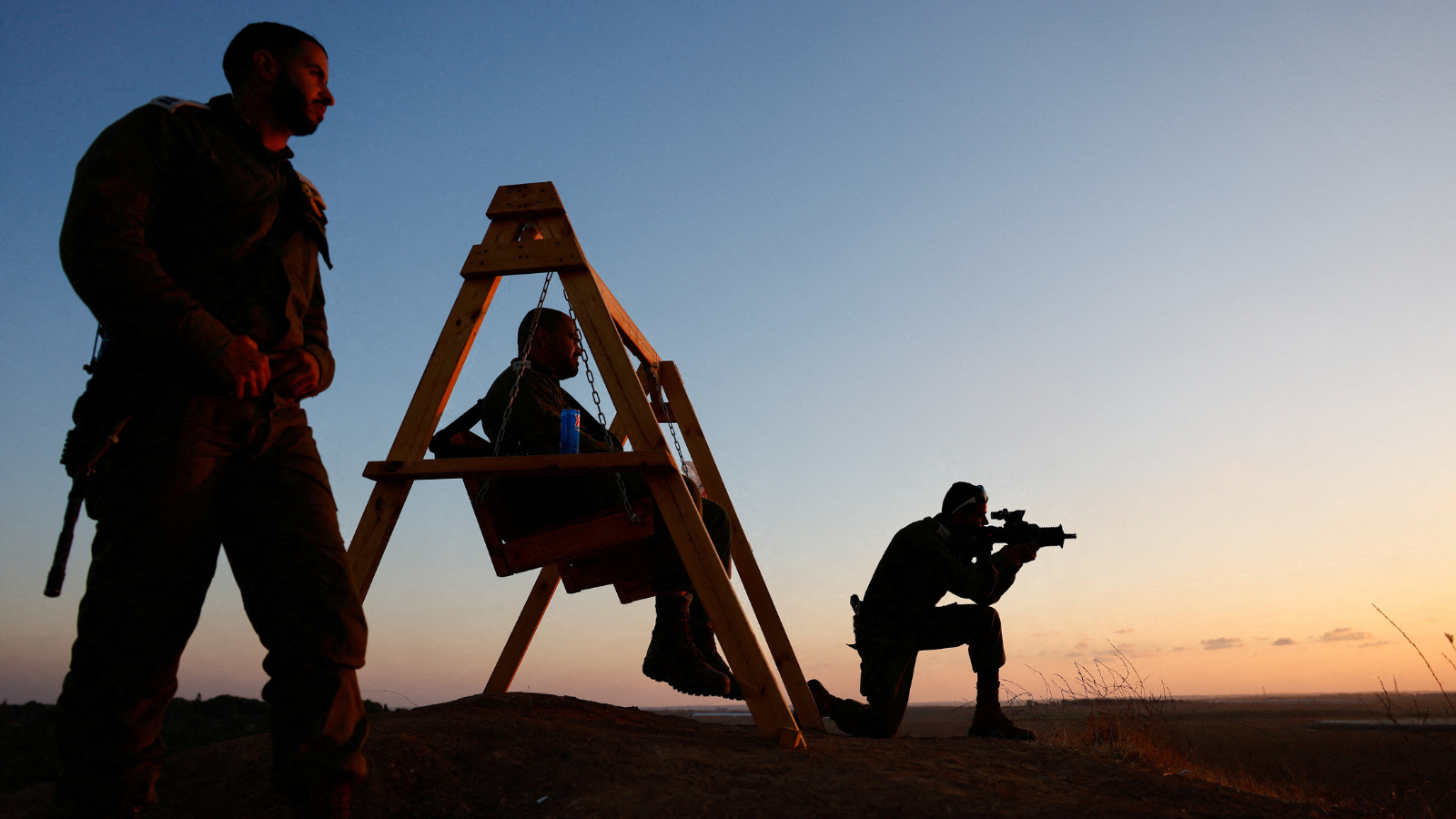 يعاني ضغوطا نفسية حادة.. إصابة جندي إسرائيلي "بنيران صديقة"