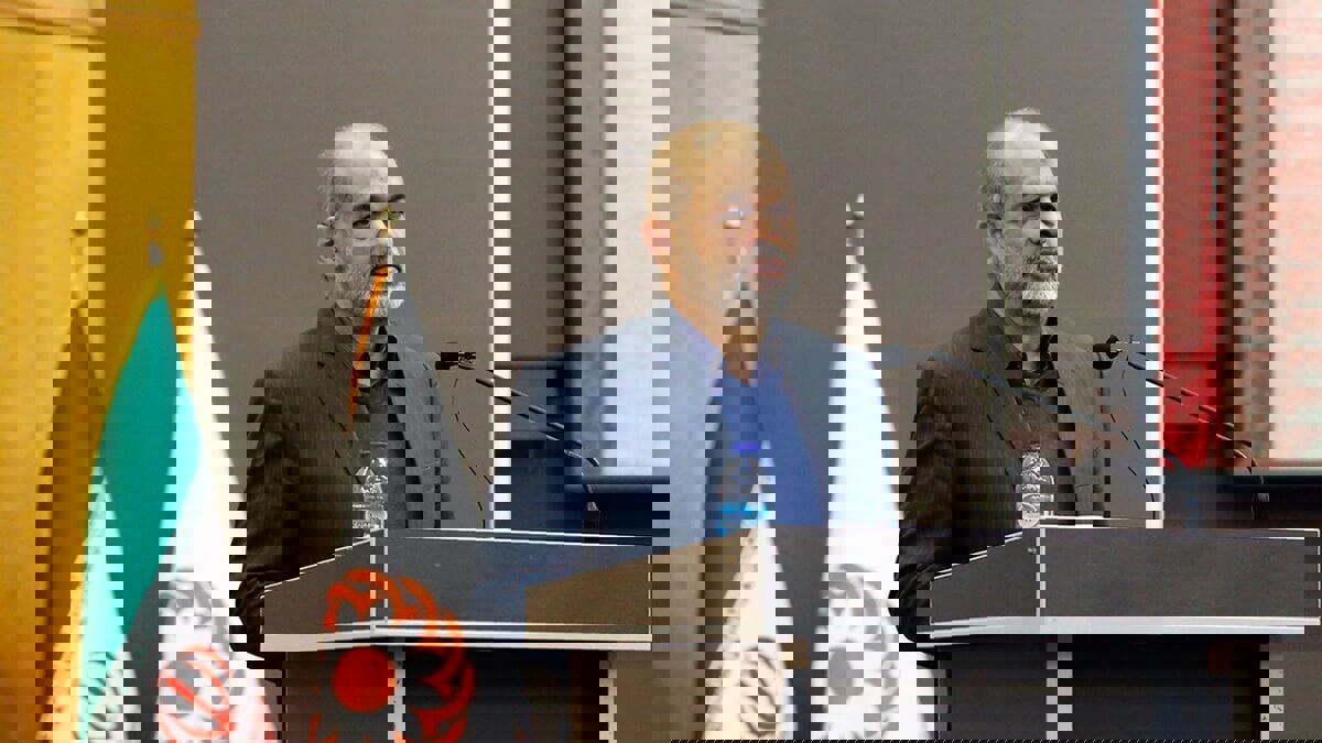 إيران تعلن اعتقال عدد من عملاء المخابرات الفرنسية خلال الاحتجاجات