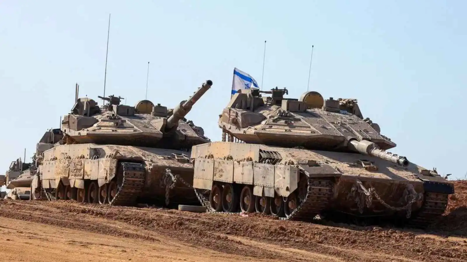 مناورات عسكرية غير مسبوقة.. إسرائيل تتهيأ لحدث أمني كبير "خلال أيام"