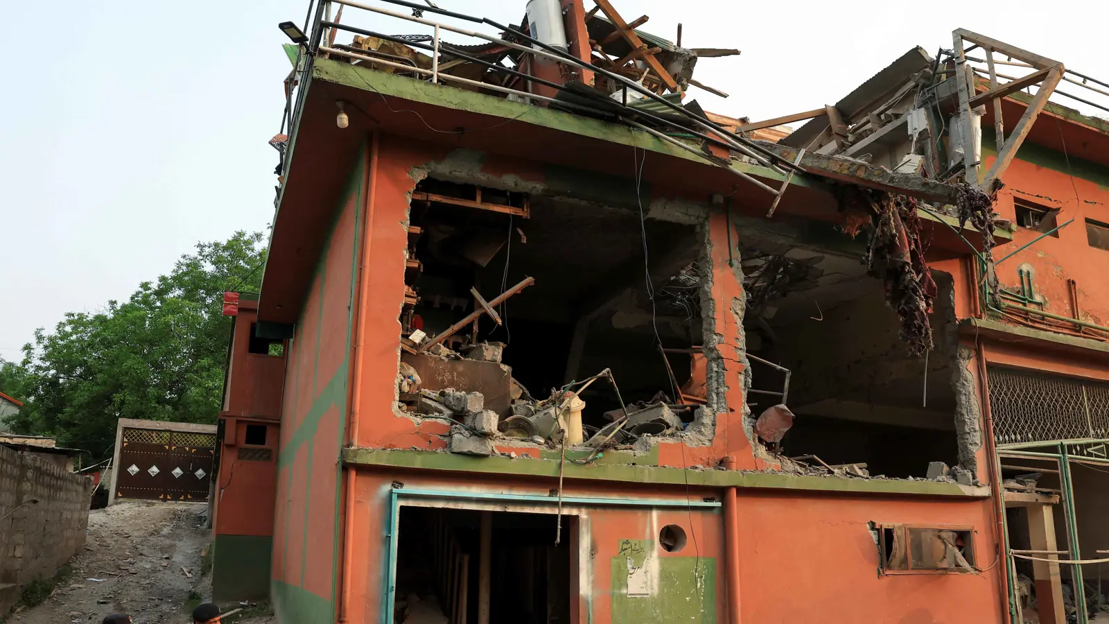 دوي انفجارات عنيفة قرب مواقع حساسة في كشمير الهندية (فيديو)