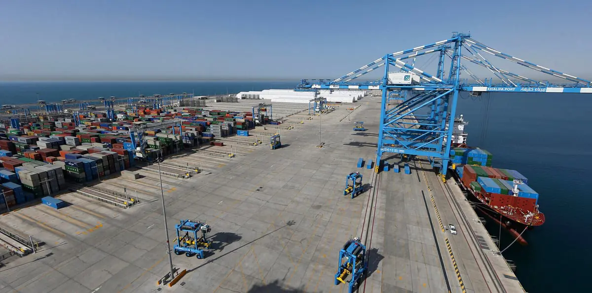 "موانئ دبي العالمية" والصومال يوقعان اتفاقية إنشاء منطقة اقتصادية حرة