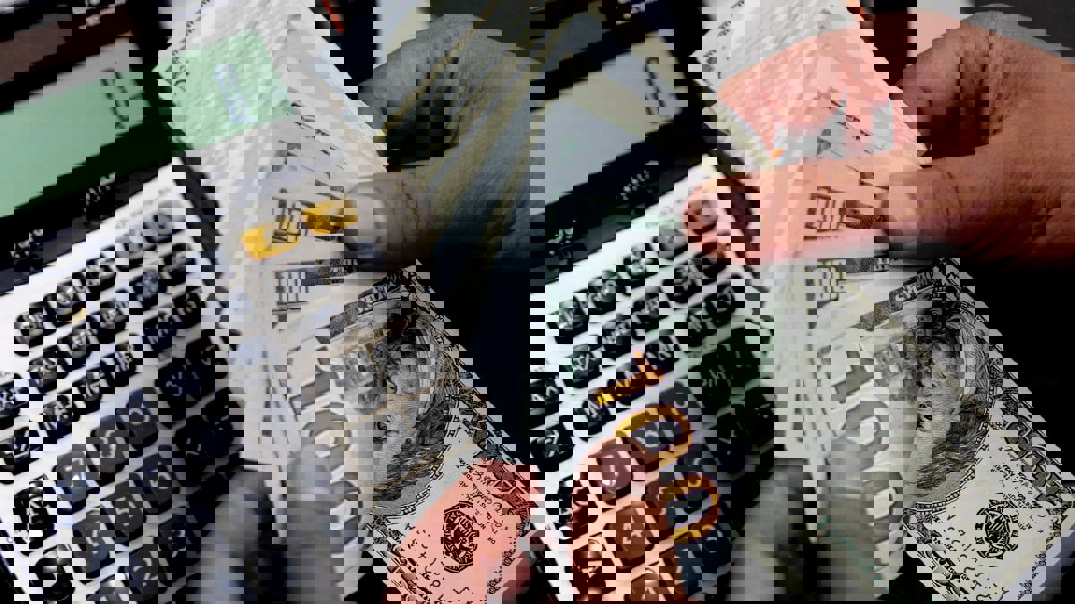 ارتفاع الدولار عند أعلى مستوى في 3 أشهر