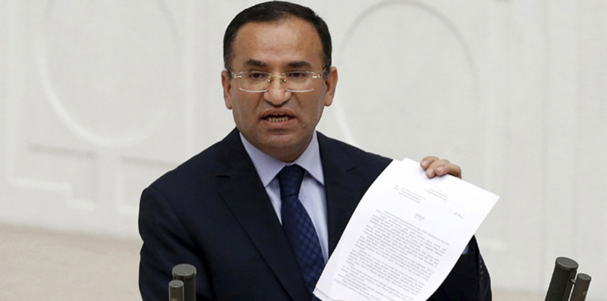 تركيا تستدعي سفير ألمانيا للاحتجاج على منع وزير من إلقاء خطاب