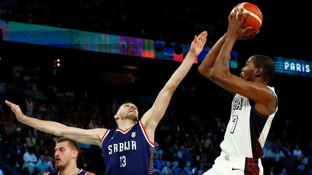 أولمبياد باريس.. سلّة أمريكا تتأهل للنهائي وتطارد اللقب الخامس تواليا