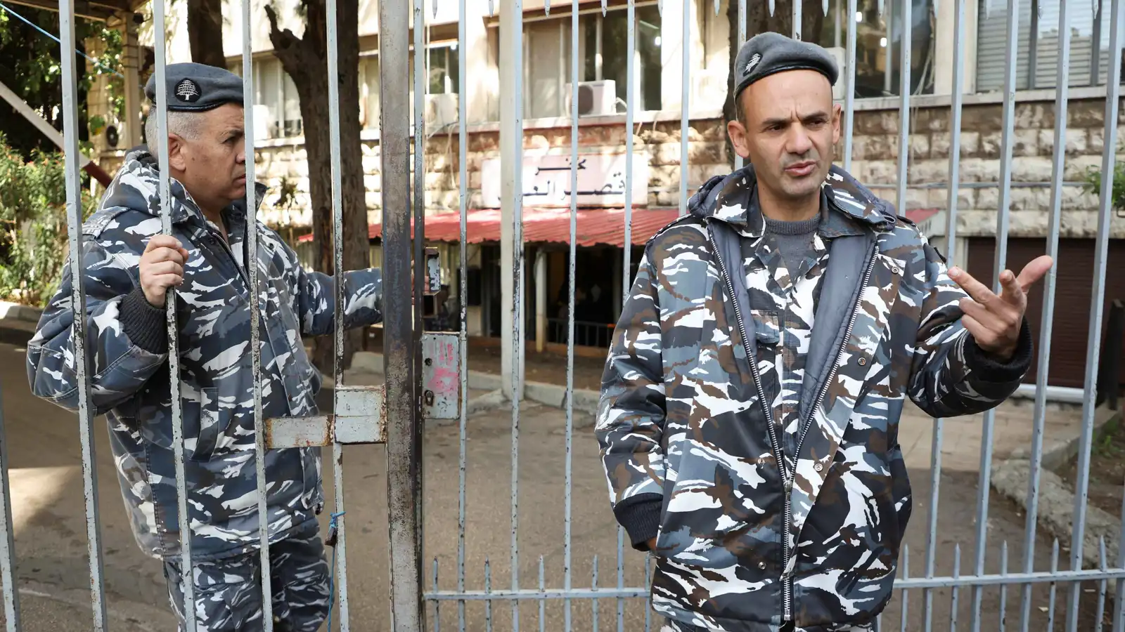 خلفت قتيلا وإصابات.. "قنبلة يدوية" لفضّ خلافات عائلية في لبنان